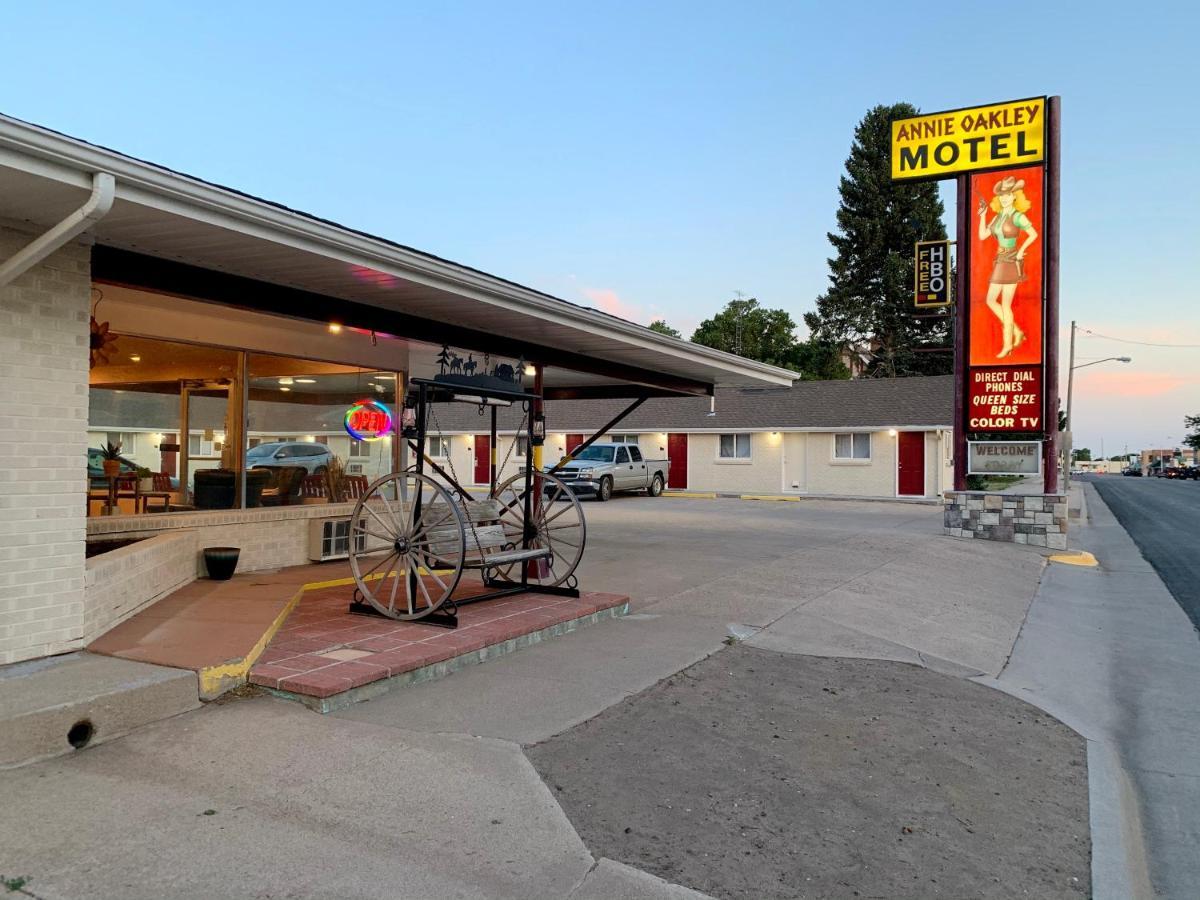 Annie Oakley Motel Oakley Eksteriør billede