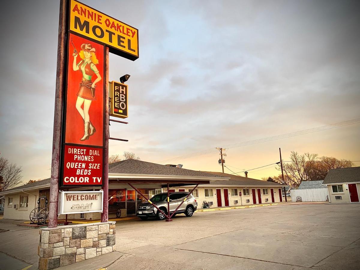 Annie Oakley Motel Oakley Eksteriør billede